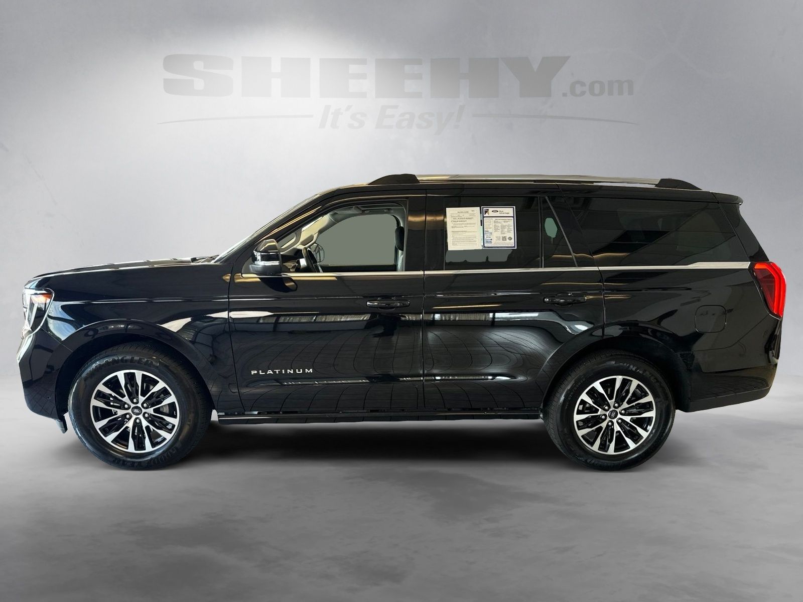 Certified Used 2025 Agate Black Metallic Ford Platinum image 14