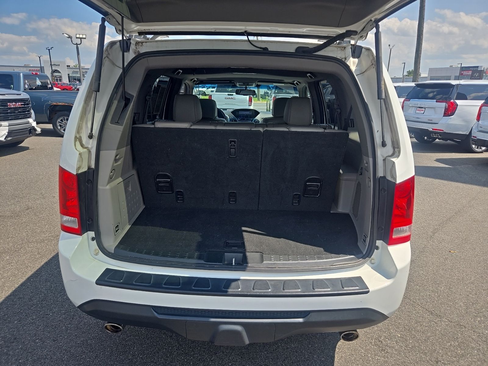 Used 2013  Honda EX-L image 12