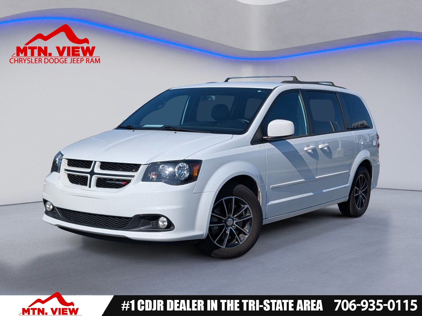 White Knuckle Clearcoat 2017 Dodge Grand Caravan GT FWD Minivan Front-Wheel Drive 6-Speed Automatic