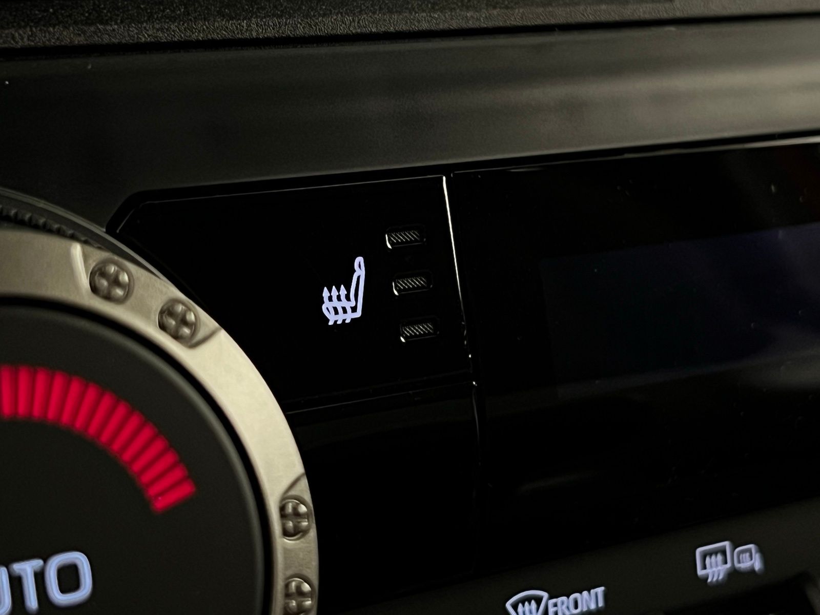 Thumbnail: 2025 Toyota 4Runner - 15