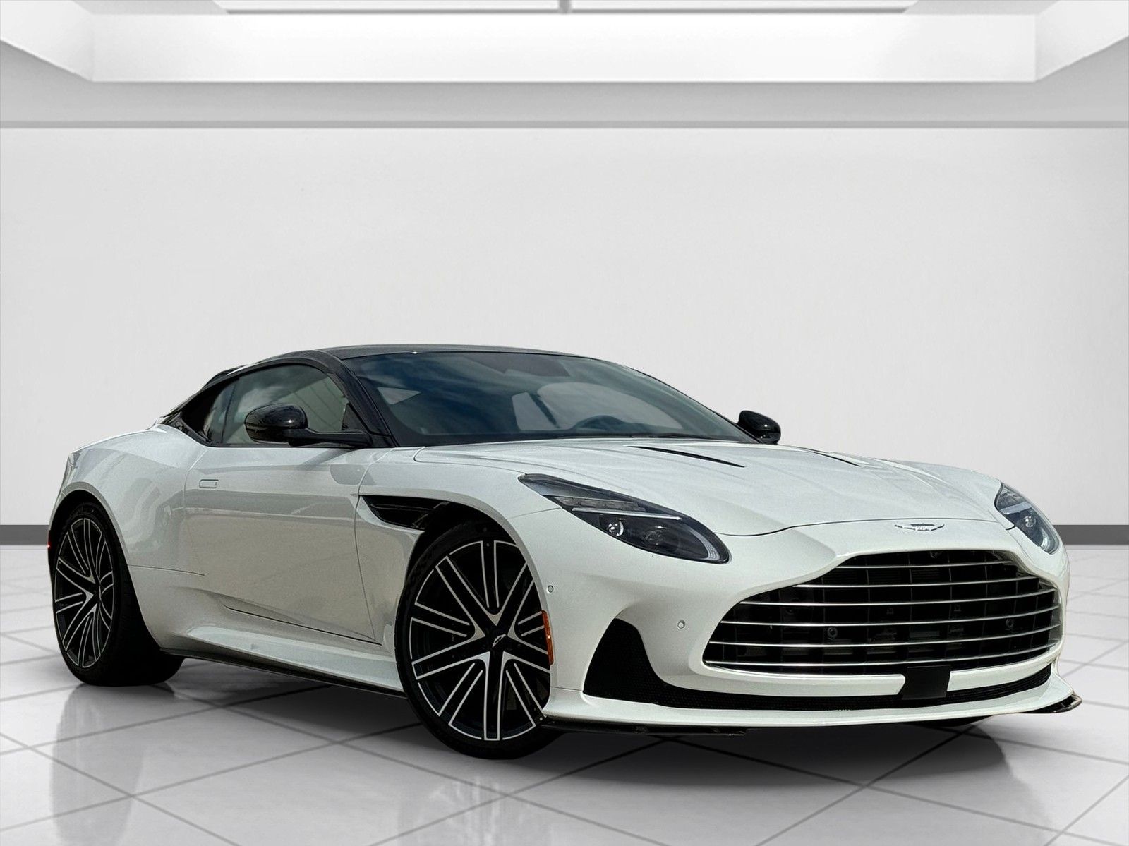2024 Aston Martin DB12 Base