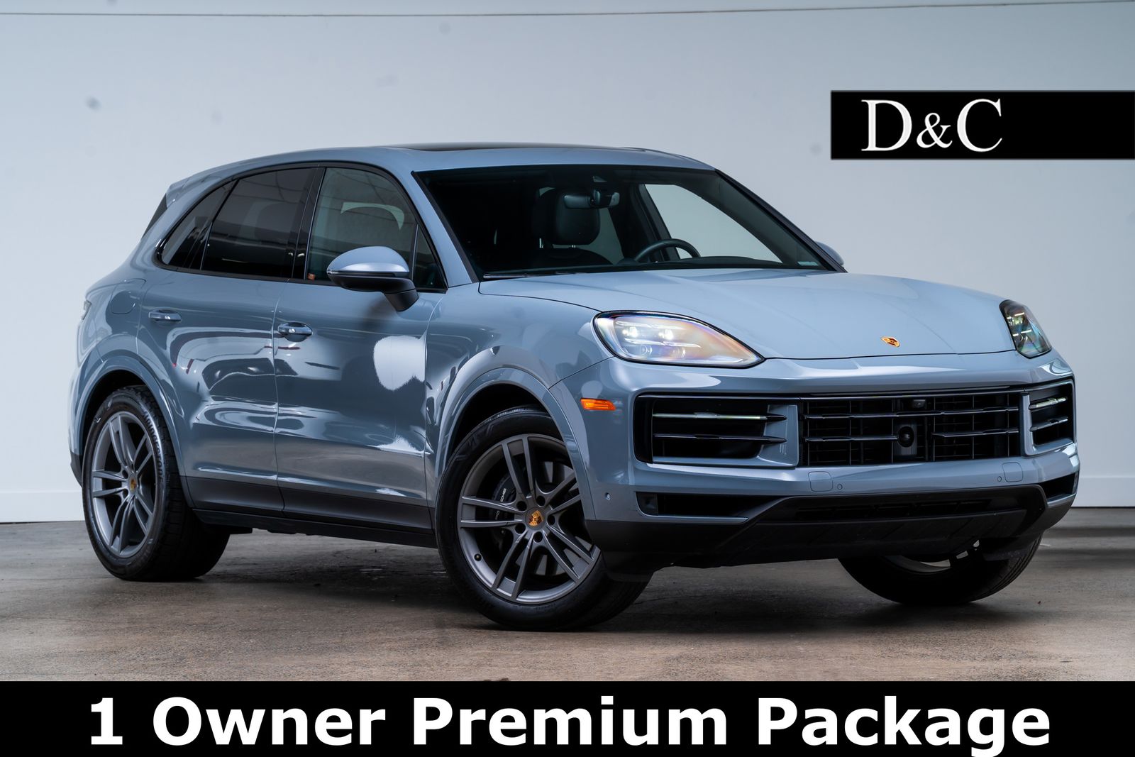 Gray (Arctic Grey) 2024 Porsche Cayenne AWD SUV / Crossover All-Wheel Drive 8-Speed Automatic