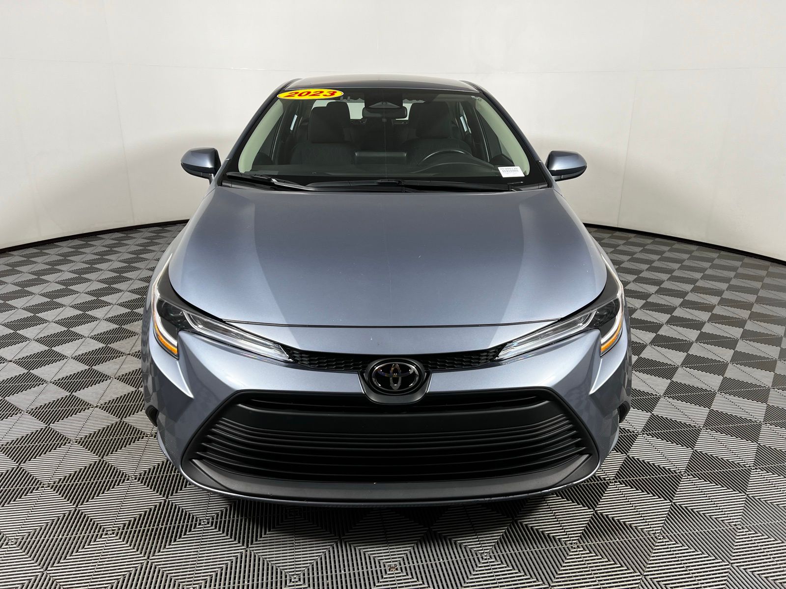 2023 Toyota Corolla LE 2