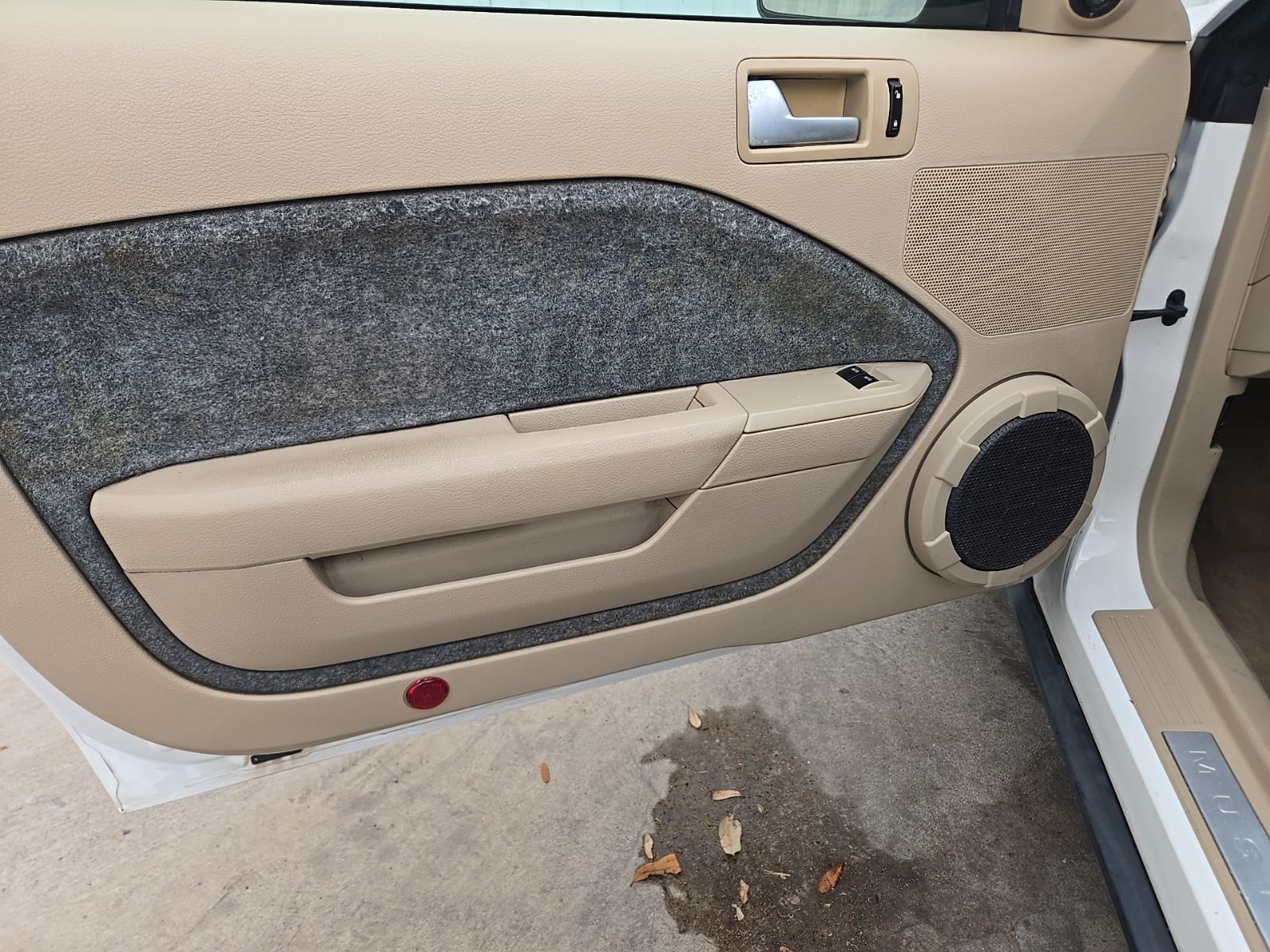 Used Car 2006 Ford Mustang  V6 For Sale Under $10,000 In Austin, Texas