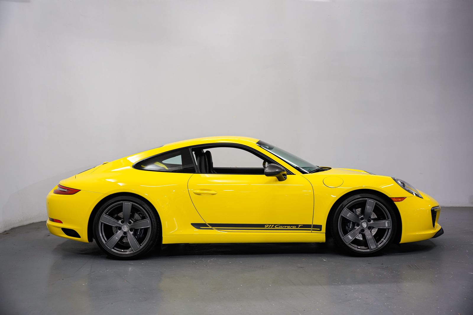 2018 Porsche 911 Carrera T — photo 3