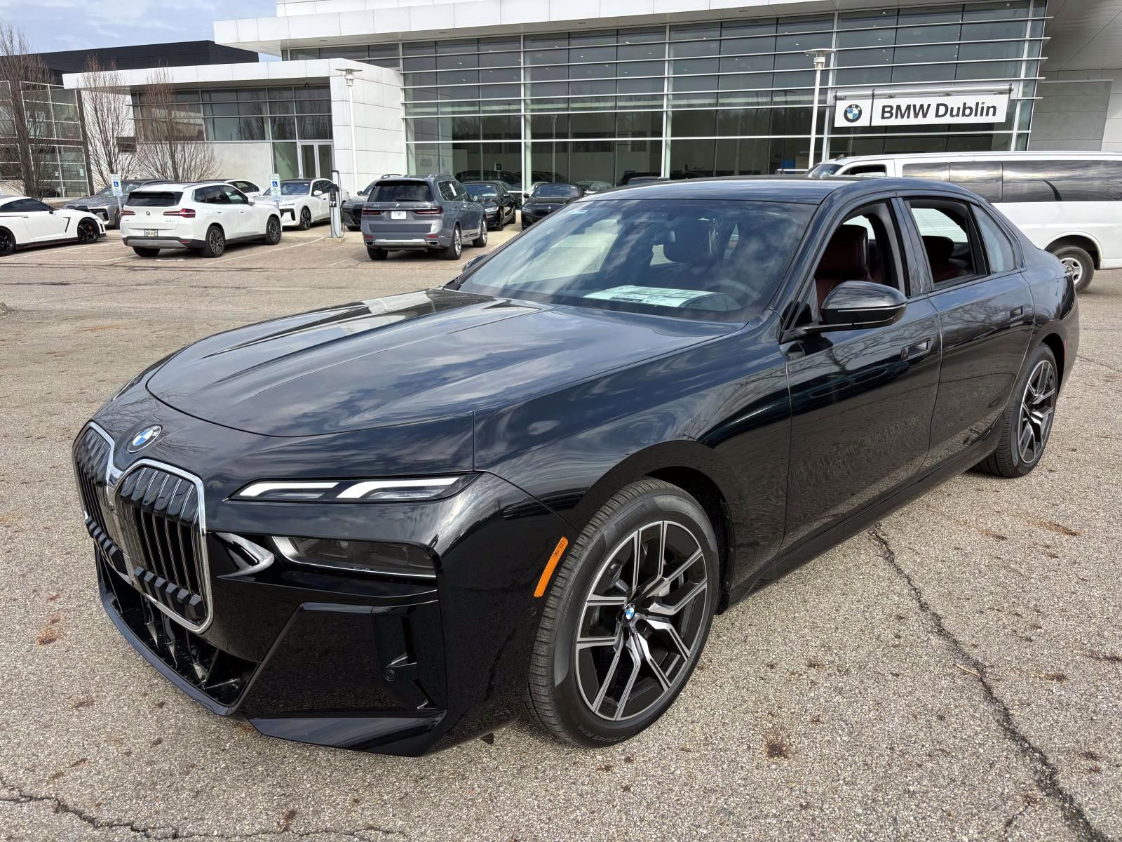 Black Sapphire Metallic 2025 BMW 7 Series 760i xDrive Sedan All-Wheel Drive 8-Speed Automatic