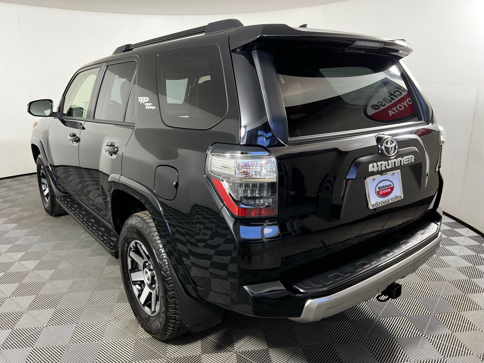 2024 Toyota 4Runner TRD Off Road 14