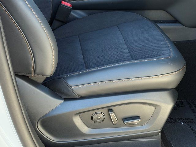 New 2026 Star White Metallic Tri-Coat Ford Tremor image 9