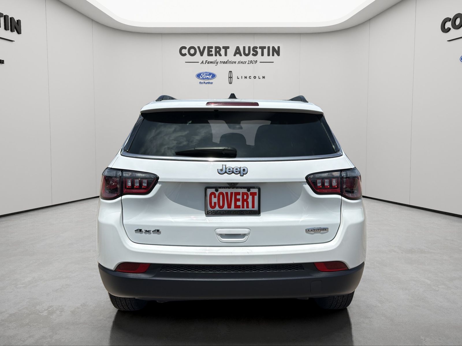 Used Car 2024 Jeep Compass  Latitude For Sale Under $25,000 In Austin, Texas