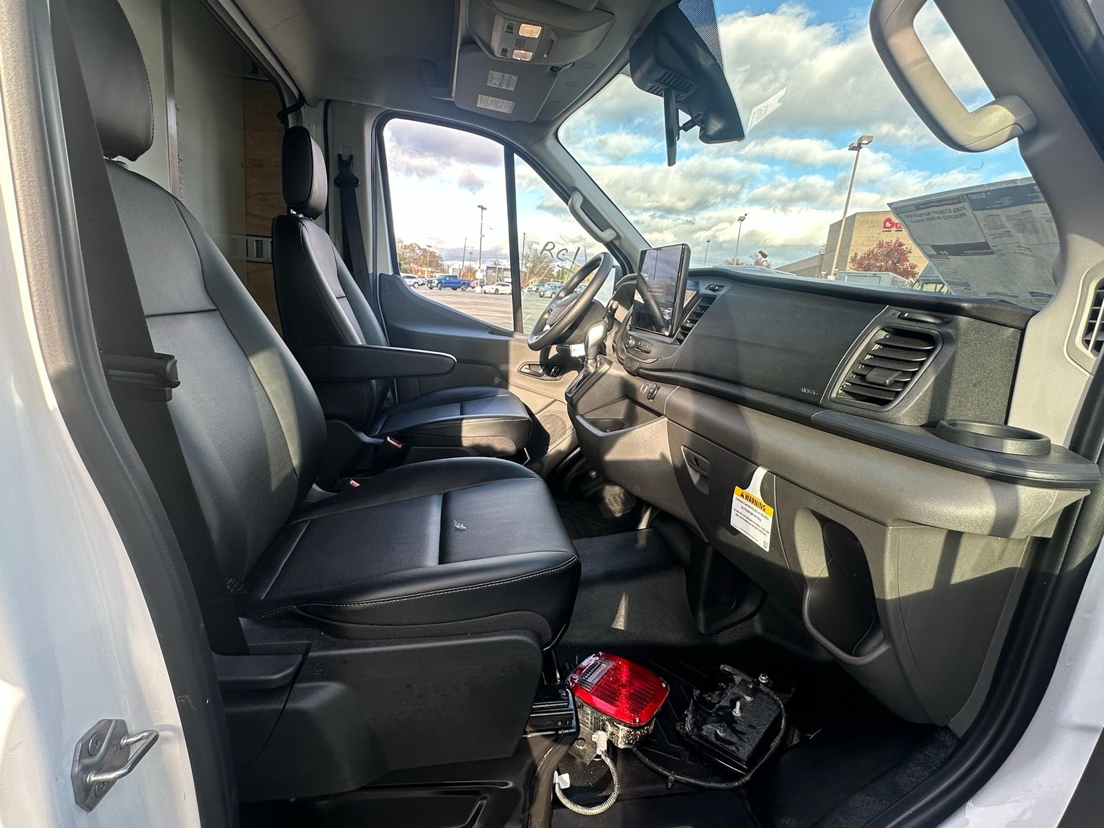 2024 Ford Transit Cutaway Base