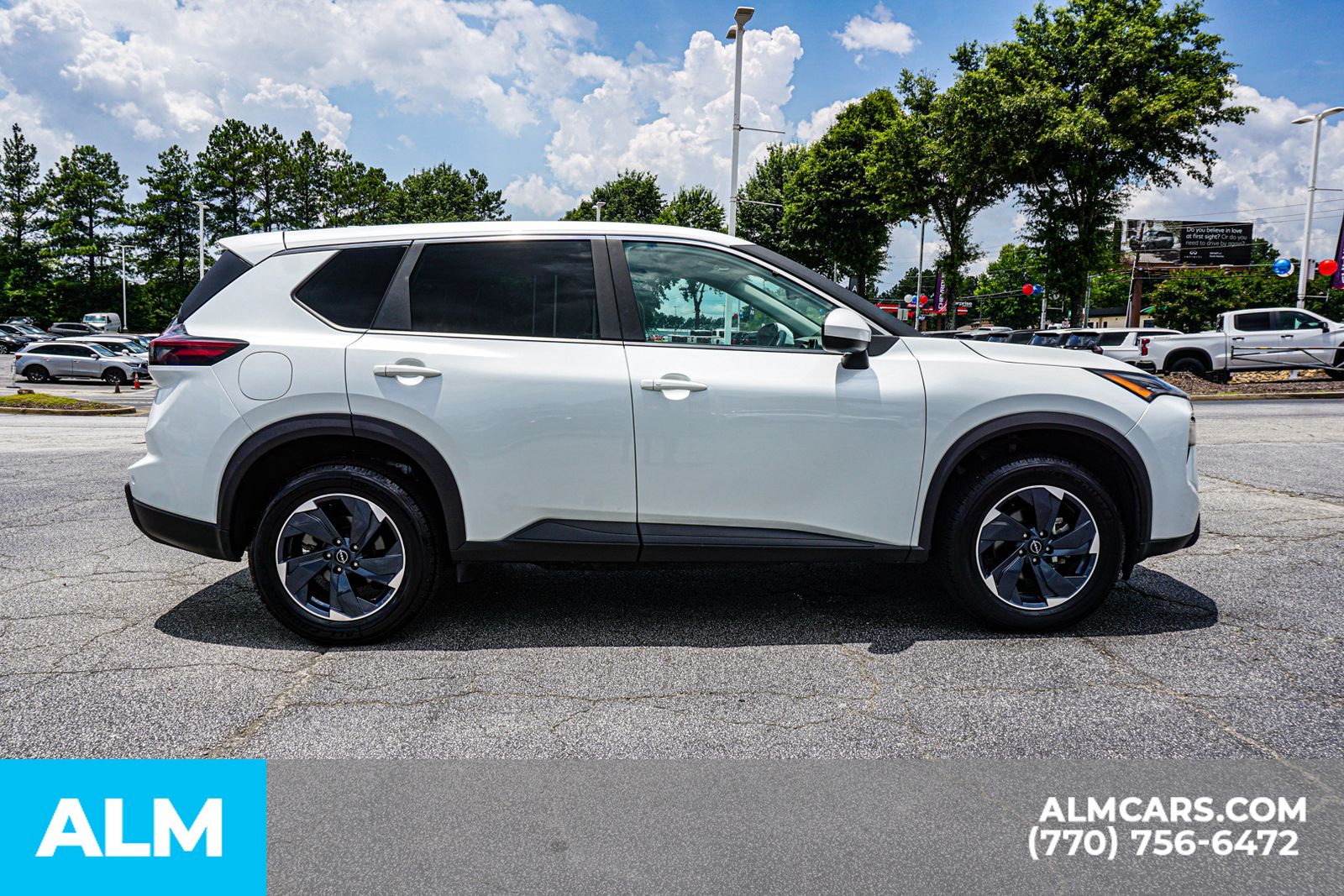 Used 2025 White Nissan SV image 11