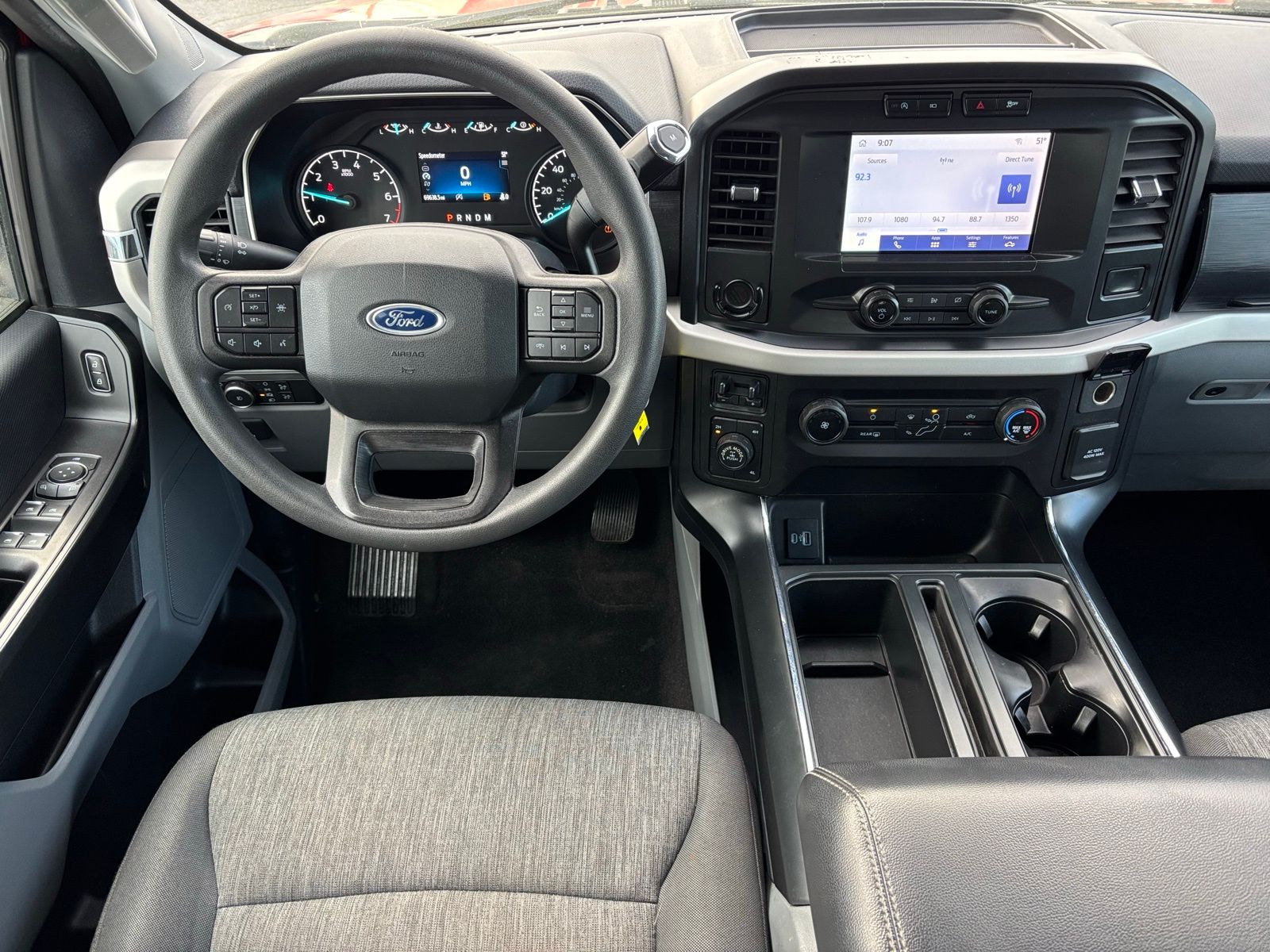 View vehicle photo 5