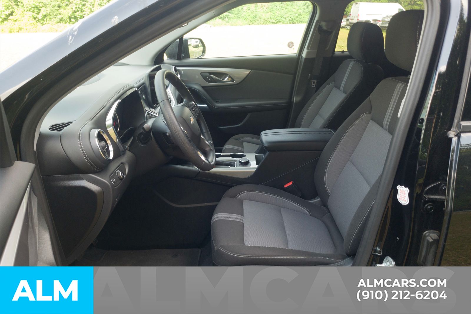 Used 2025 Black Chevrolet LT image 7