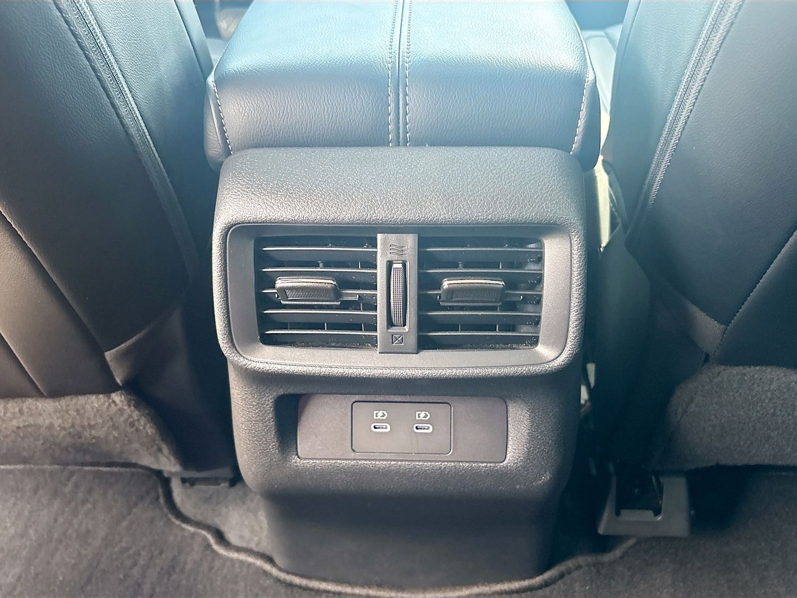 Used 2025 Red Nissan SL image 25