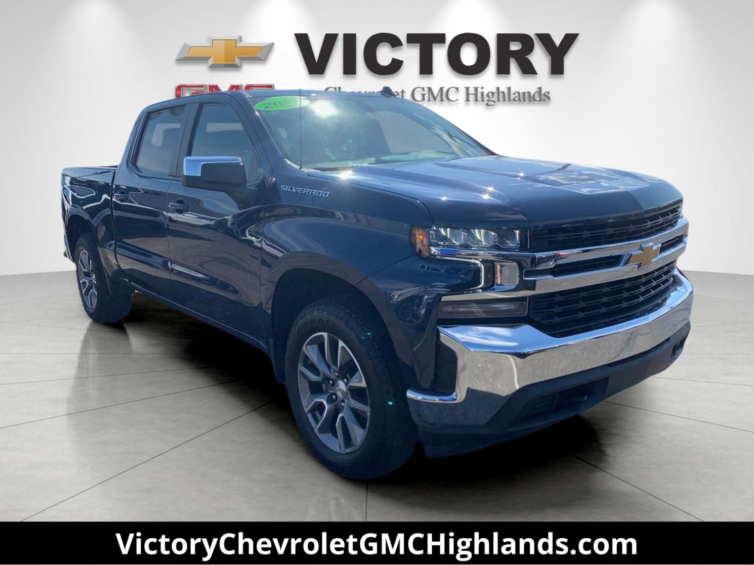 Blue Metallic 2022 Chevrolet Silverado 1500 Pickup Truck Four-Wheel Drive 8-Speed Automatic