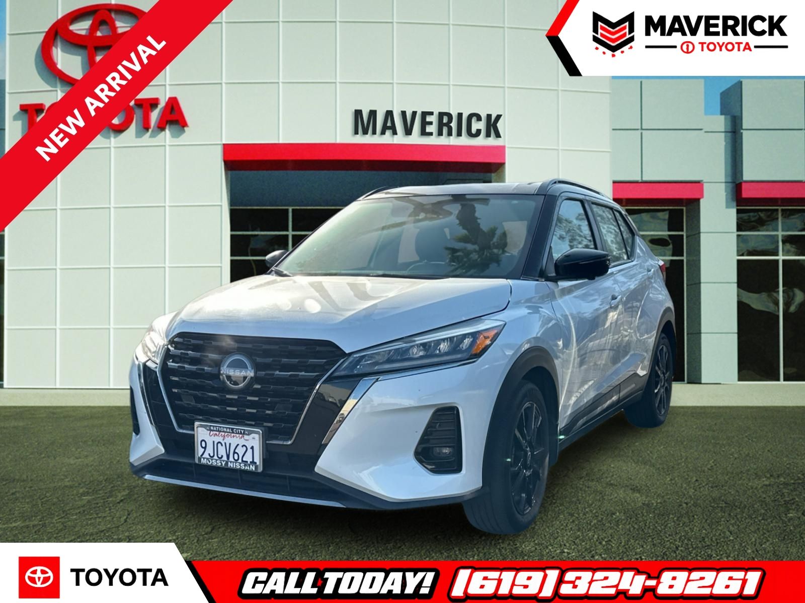 Aspen White 2023 Nissan Kicks SUV / Crossover Front-Wheel Drive Continuously Variable Transmission