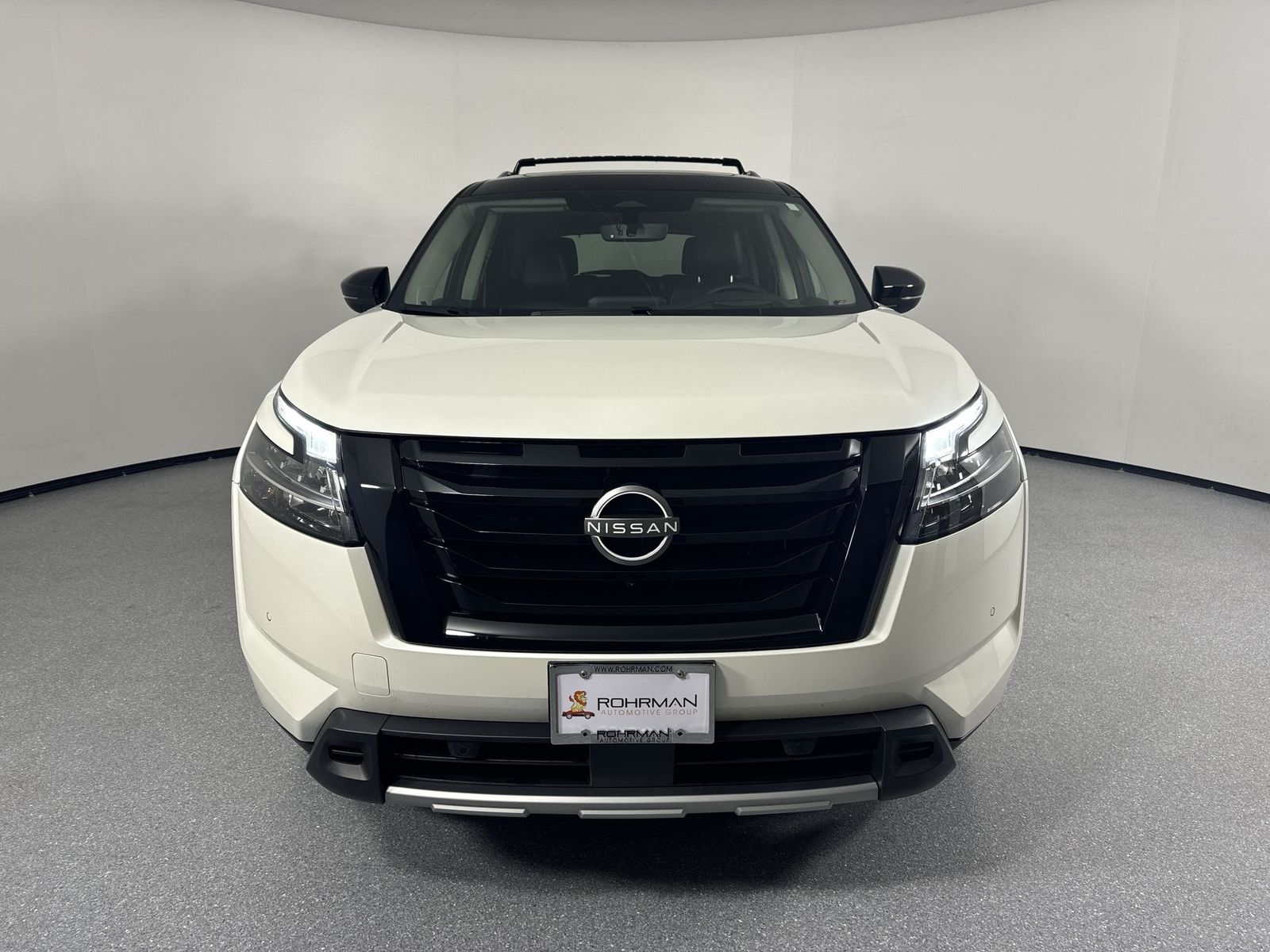 2024 Nissan Pathfinder Platinum 26