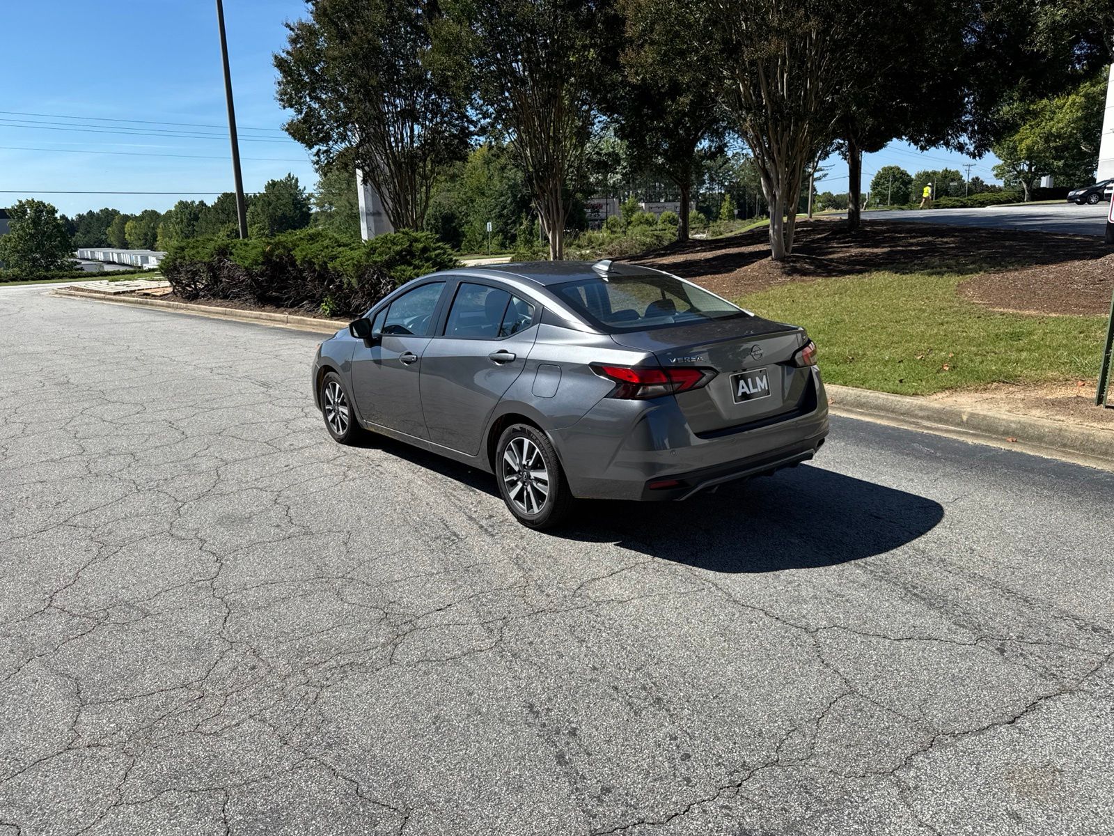 Used 2024 Gray Nissan 1.6 SV image 3