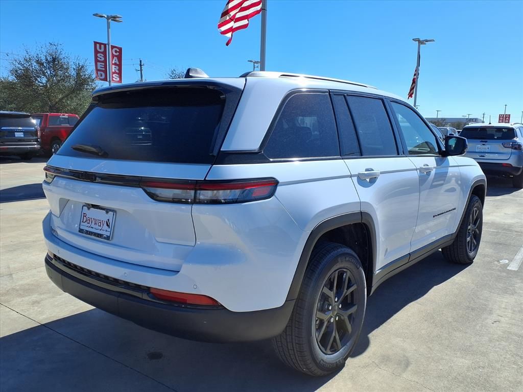 2025 Jeep Grand Cherokee Altitude X - 3