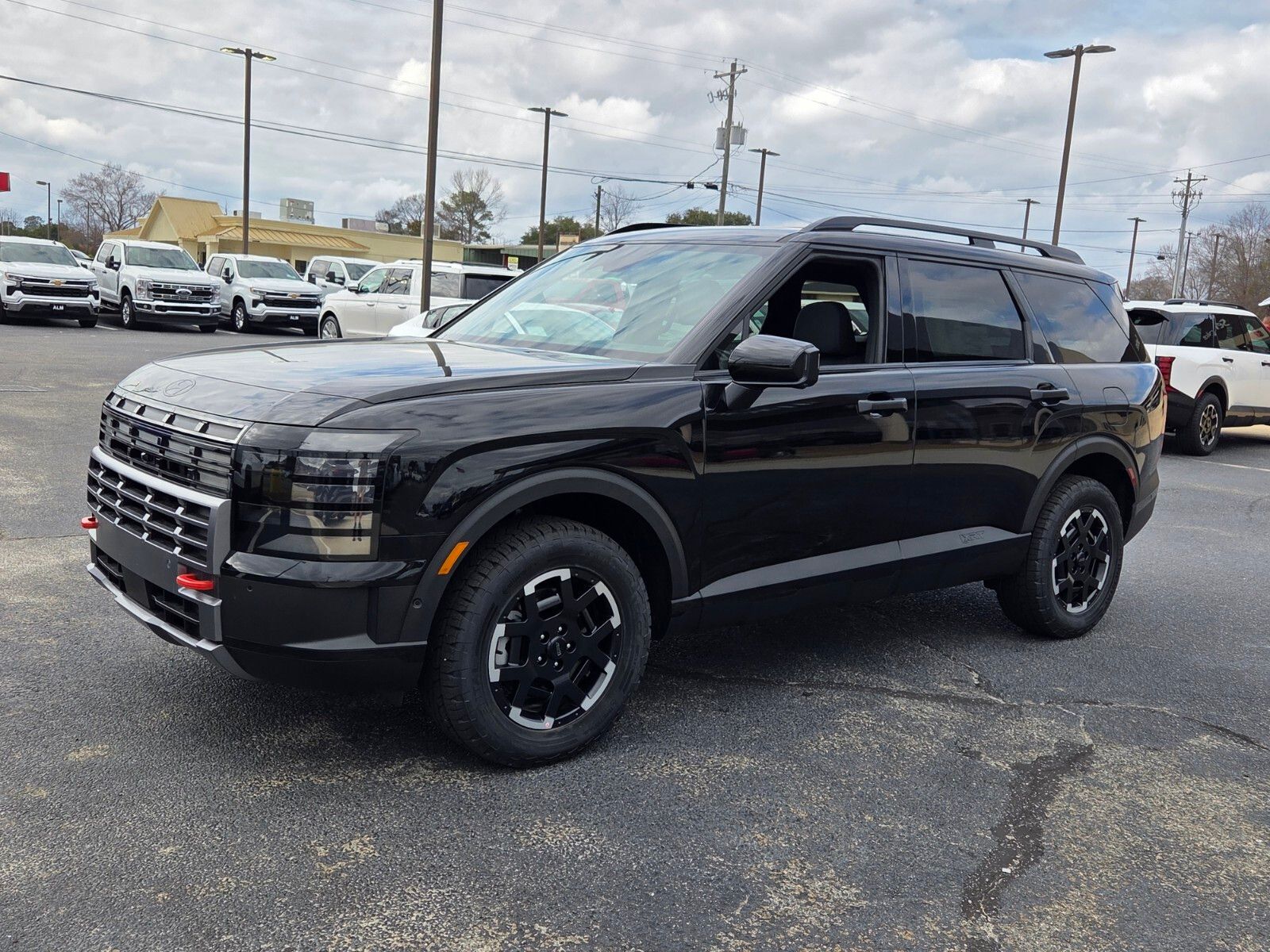 New 2026 Black HYUNDAI XRT Pro image 3