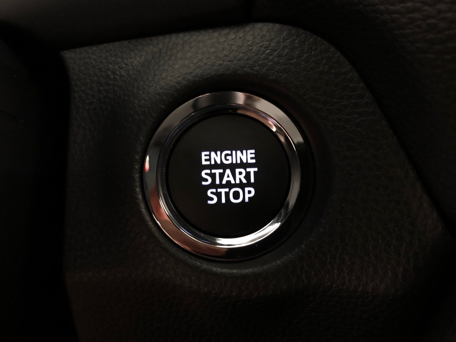 Thumbnail: 2025 Toyota RAV4 - 17