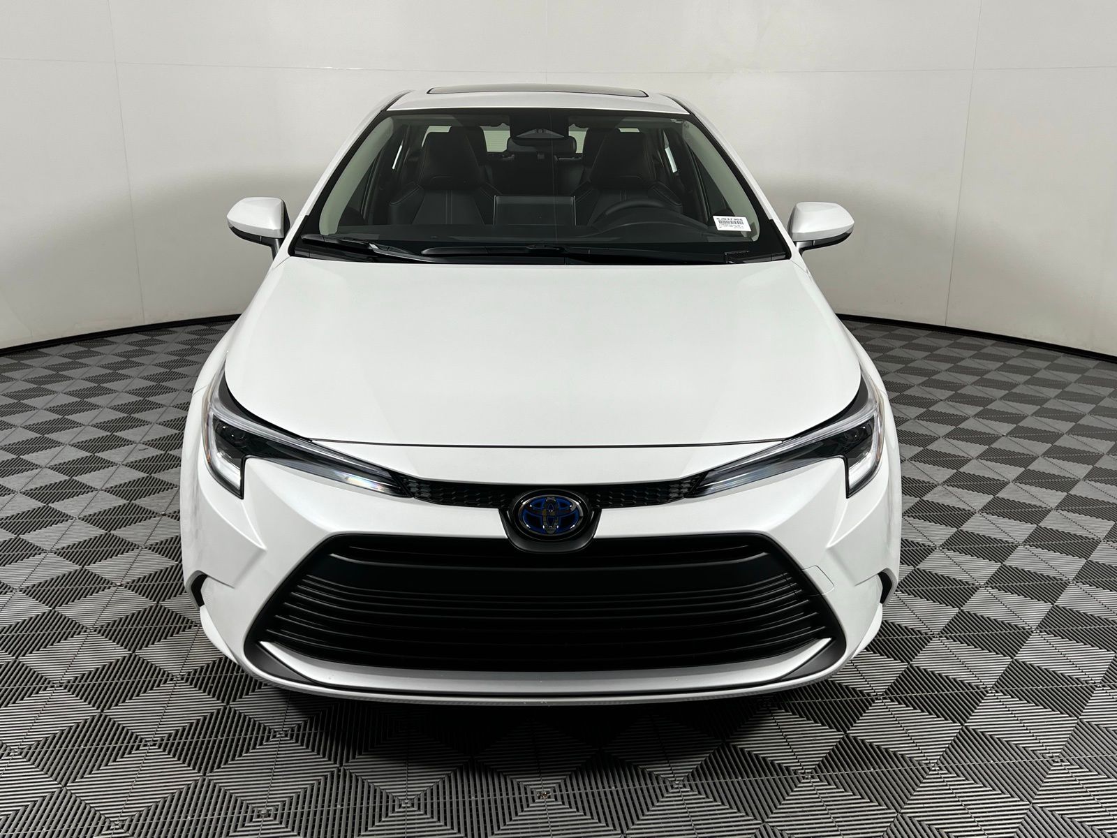 Thumbnail: 2025 Toyota Corolla - 2