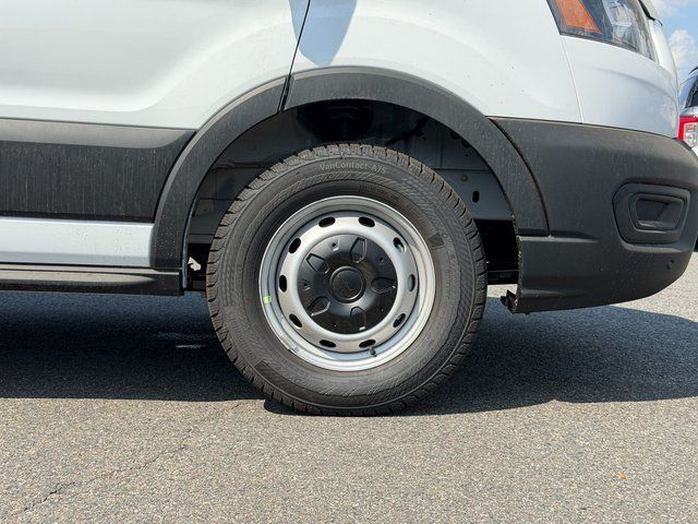 New 2026 Oxford White Ford Base image 7