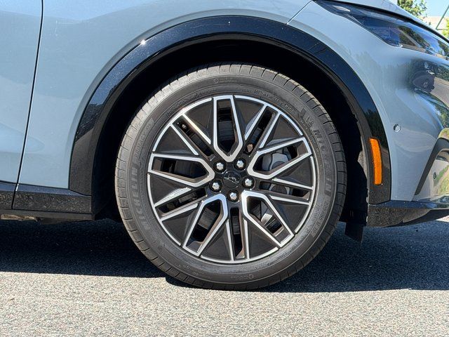 Certified Used 2024 Vapor Blue Ford Premium image 27
