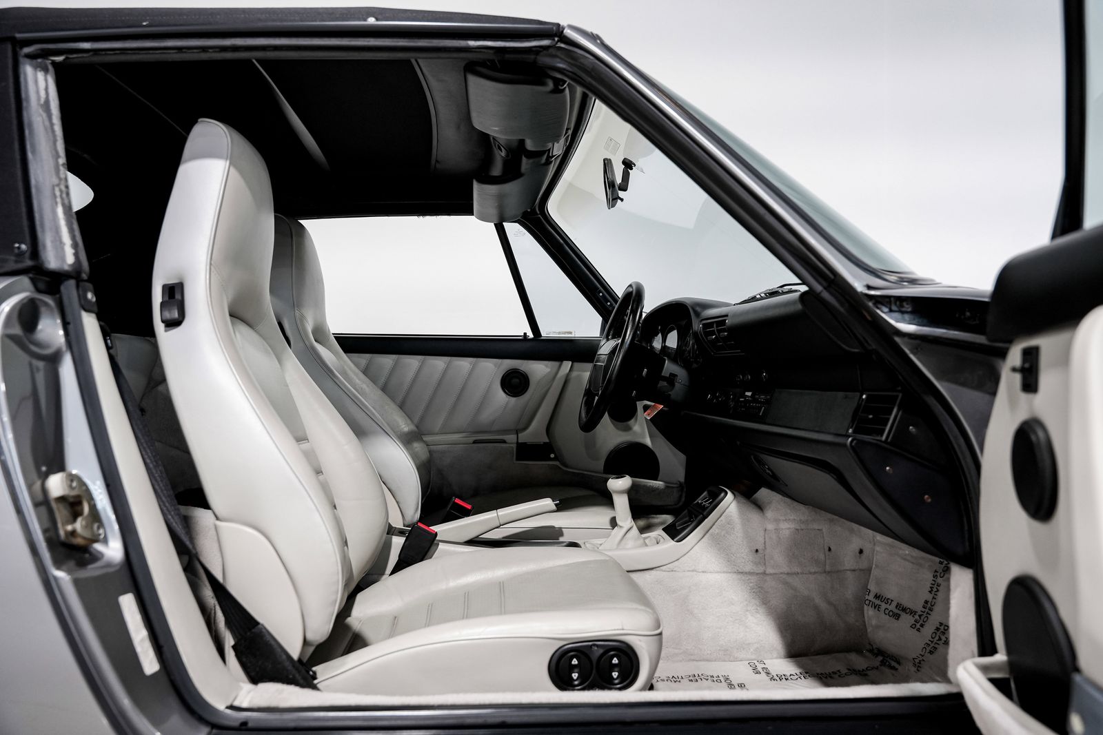1990 Porsche 911 Carrera — photo 26