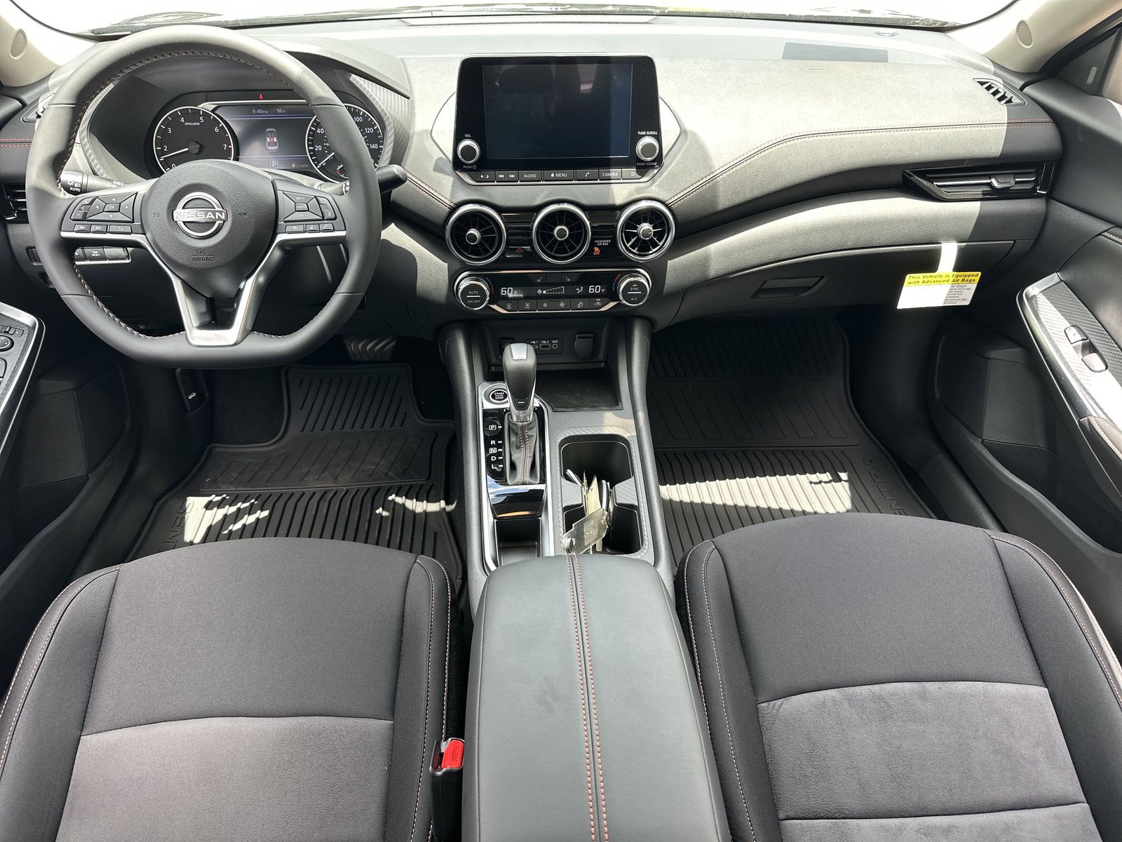 2025 Nissan Sentra SR Midnight Edition photo 2