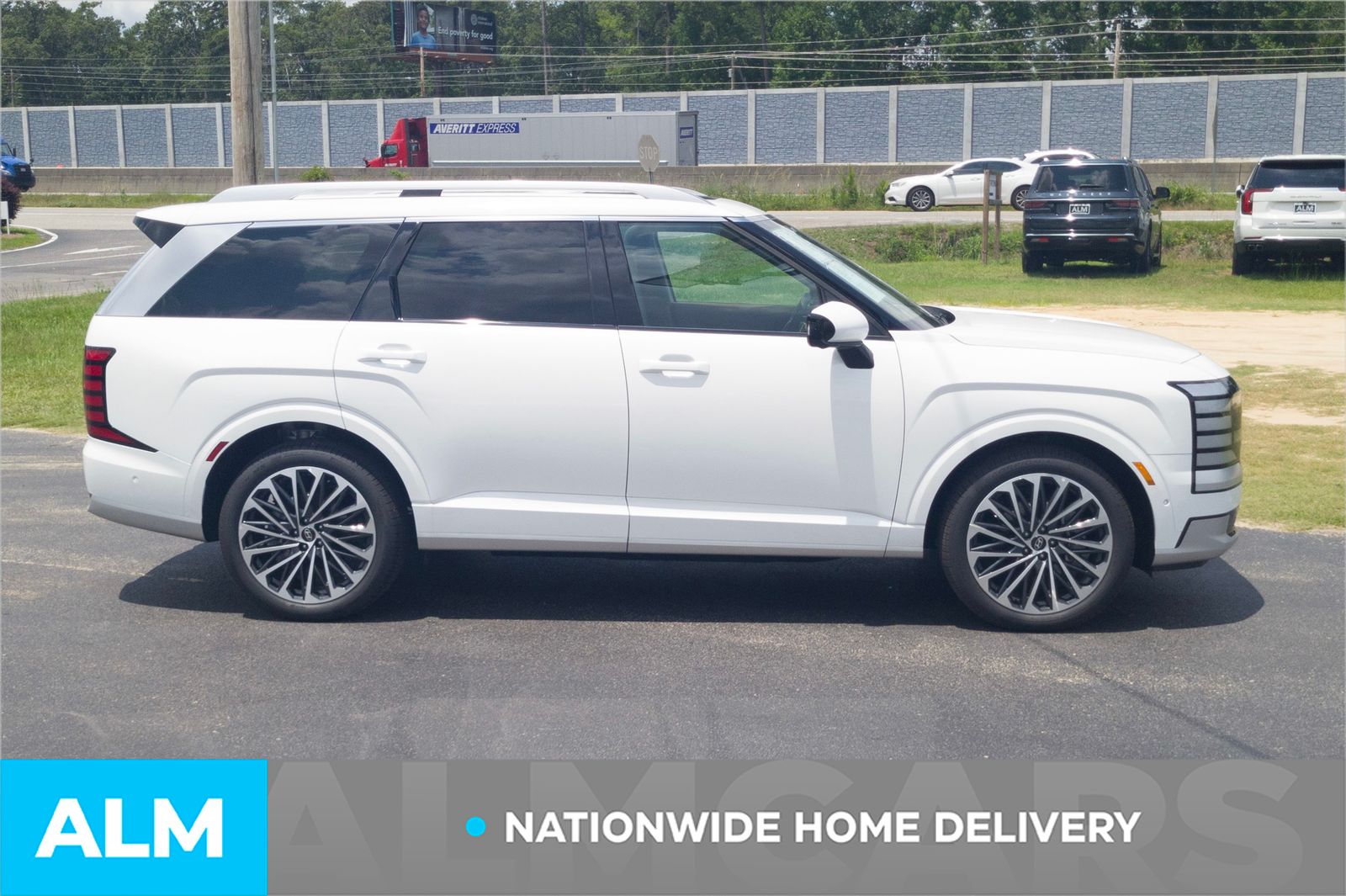 Used 2026 White Pearl Hyundai Calligraphy image 5
