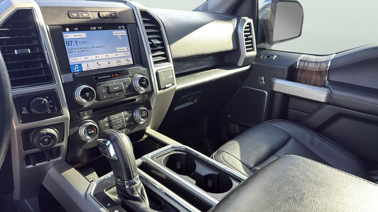 Used Car 2018 Ford F-150  Lariat For Sale Under $30,000 In Austin, Texas