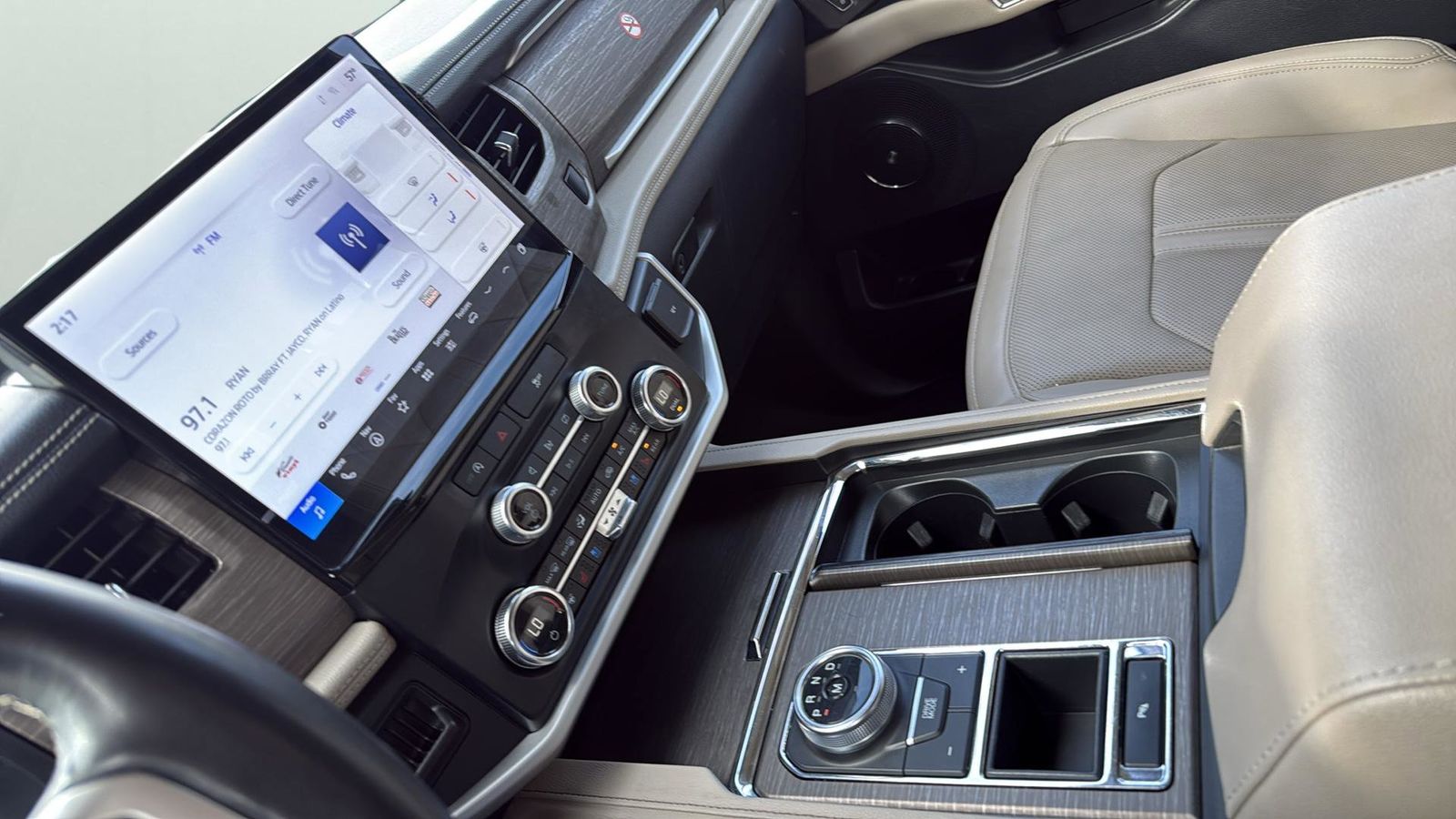 Used Car 2024 Ford Expedition Max  Limited For Sale Under $50,000 In Austin, Texas