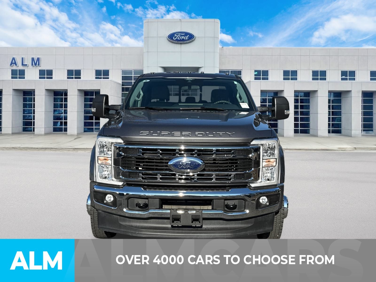 Used 2025 Gray Ford XLT image 2