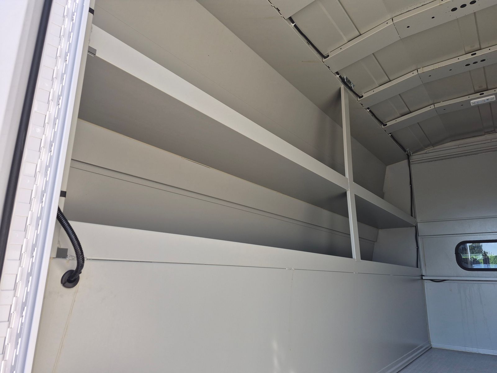 New 2026 Oxford White Ford XL image 20