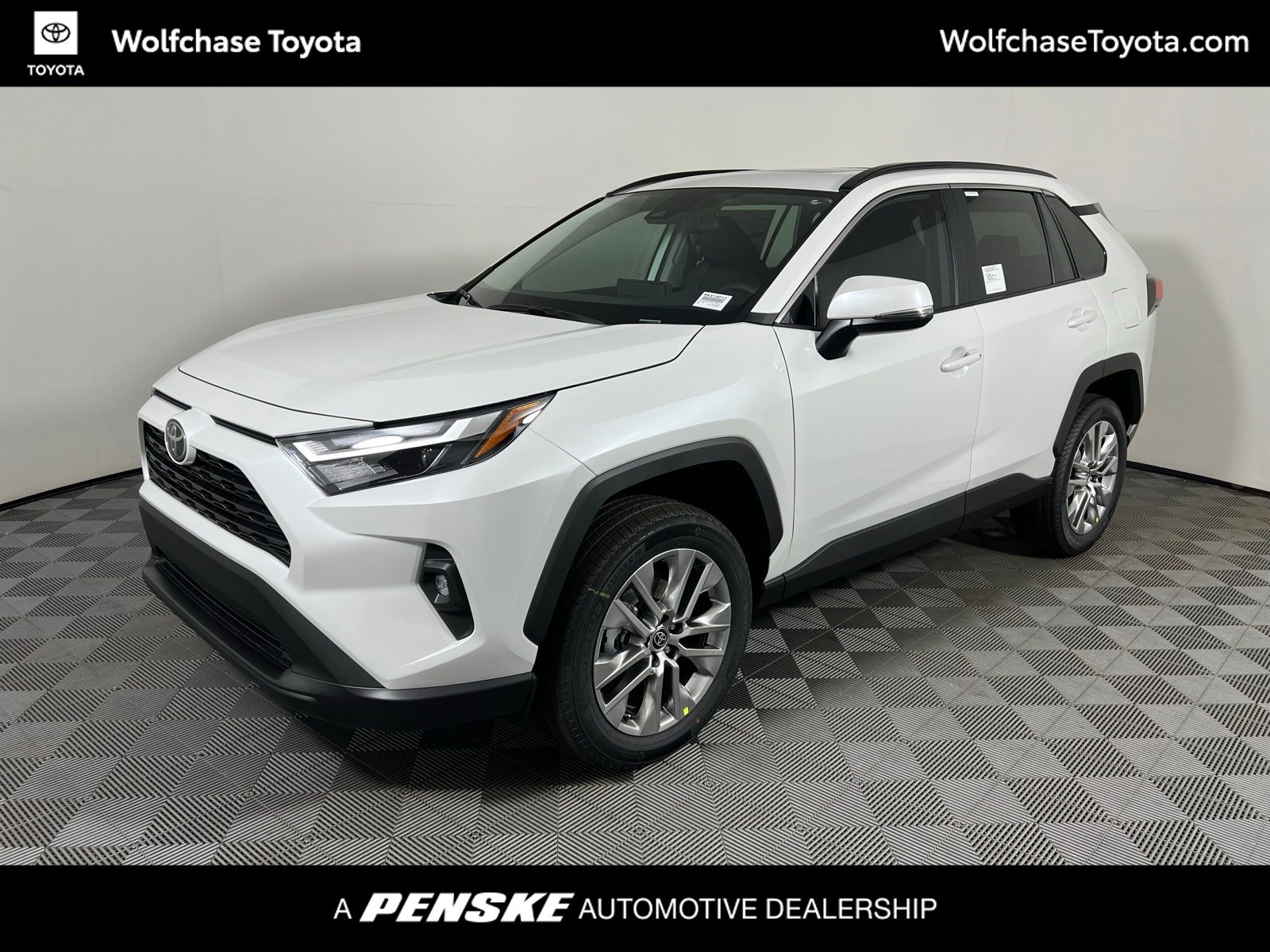 Thumbnail: 2025 Toyota RAV4 - 1