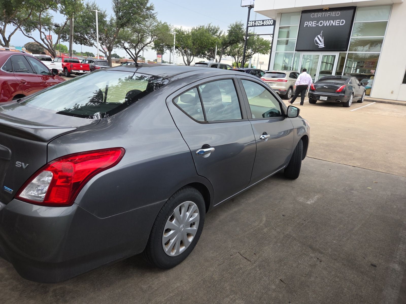 car-gallery-3