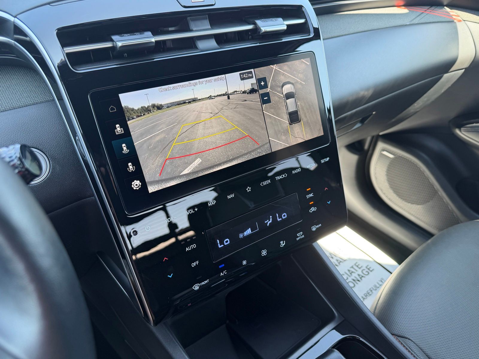 2022 Hyundai Santa Cruz image 22