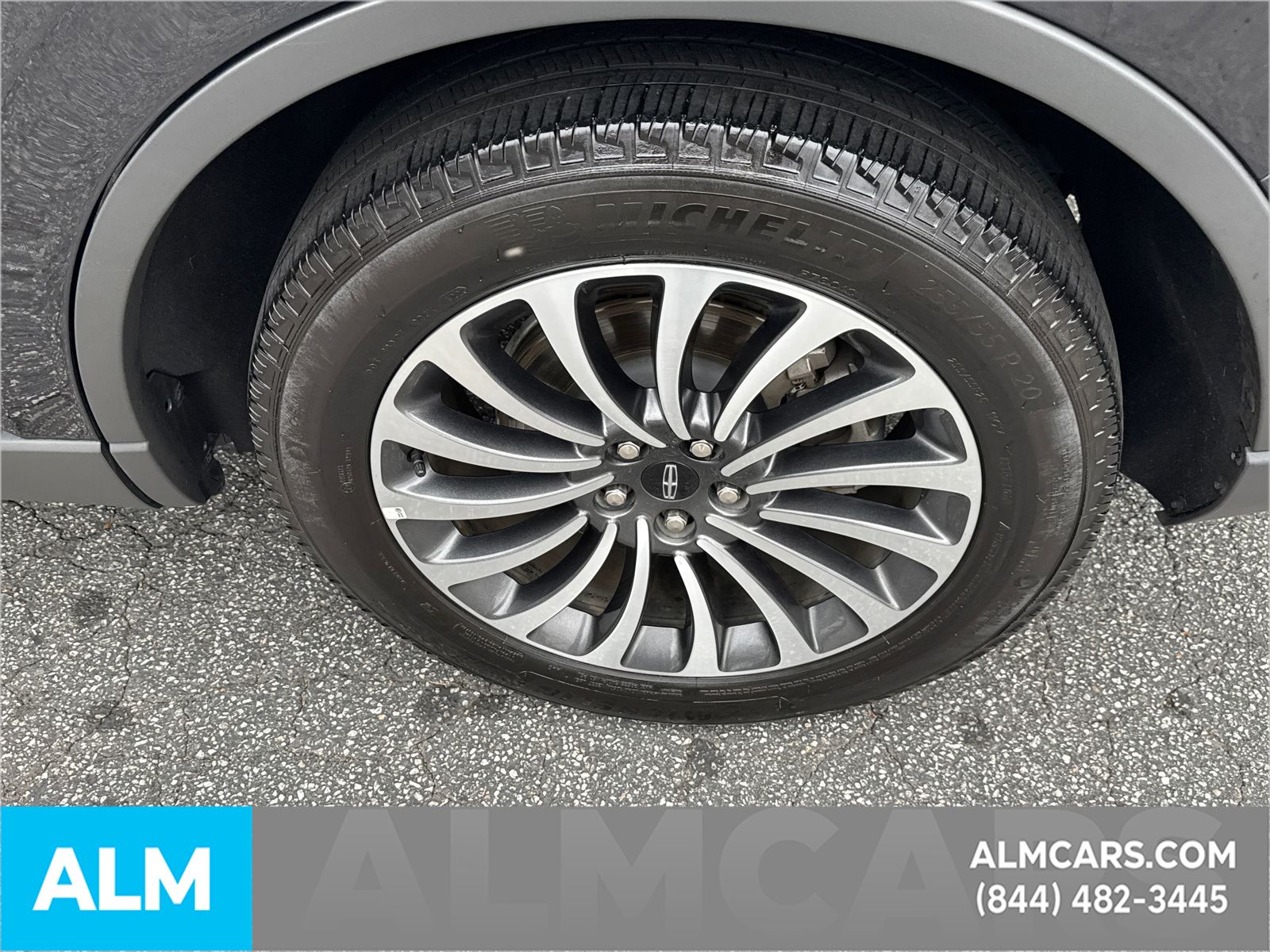 Used 2023 Black Metallic Lincoln Reserve image 24