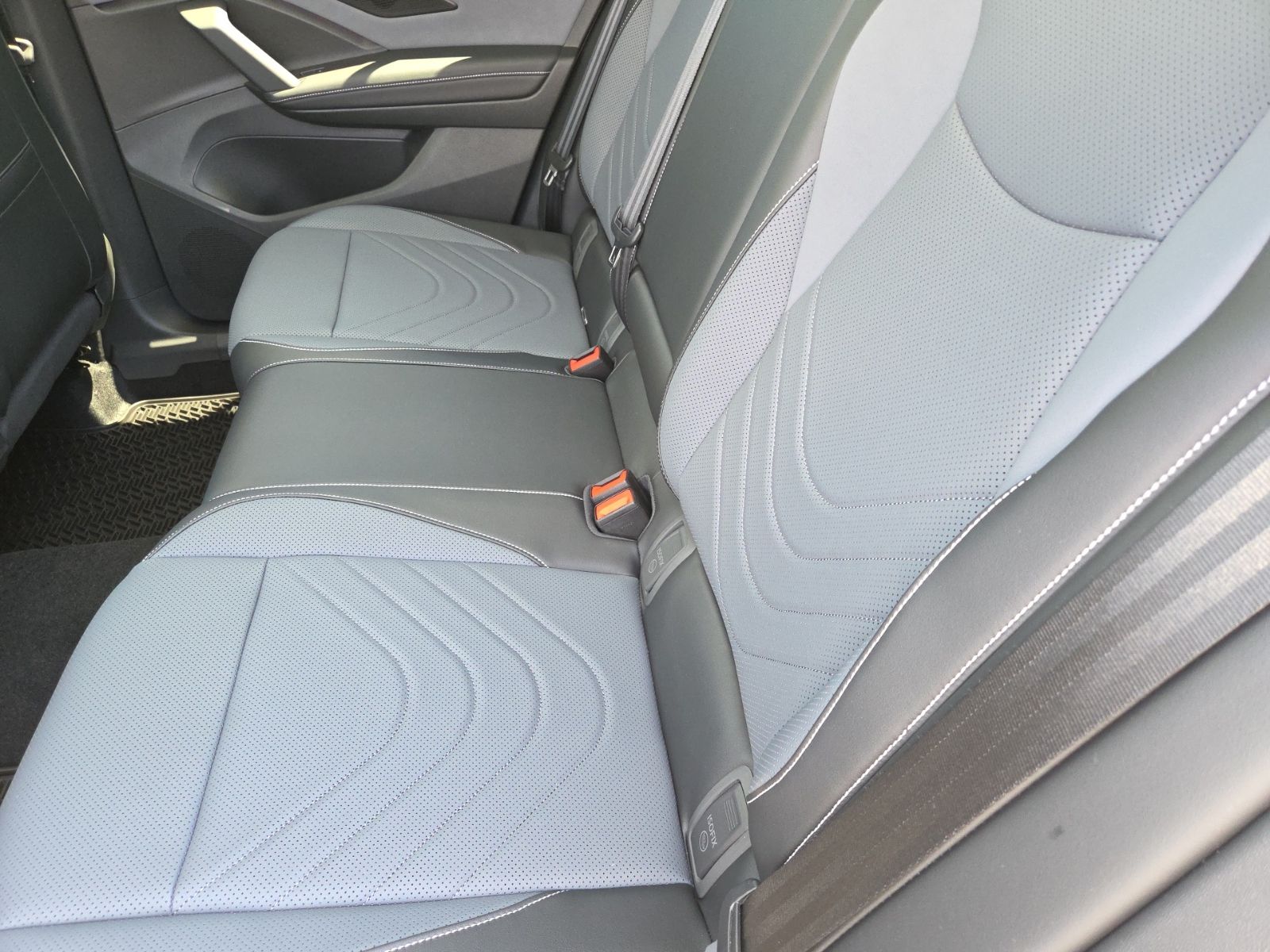 new 2026 Volkswagen Tiguan car, priced at $36,397