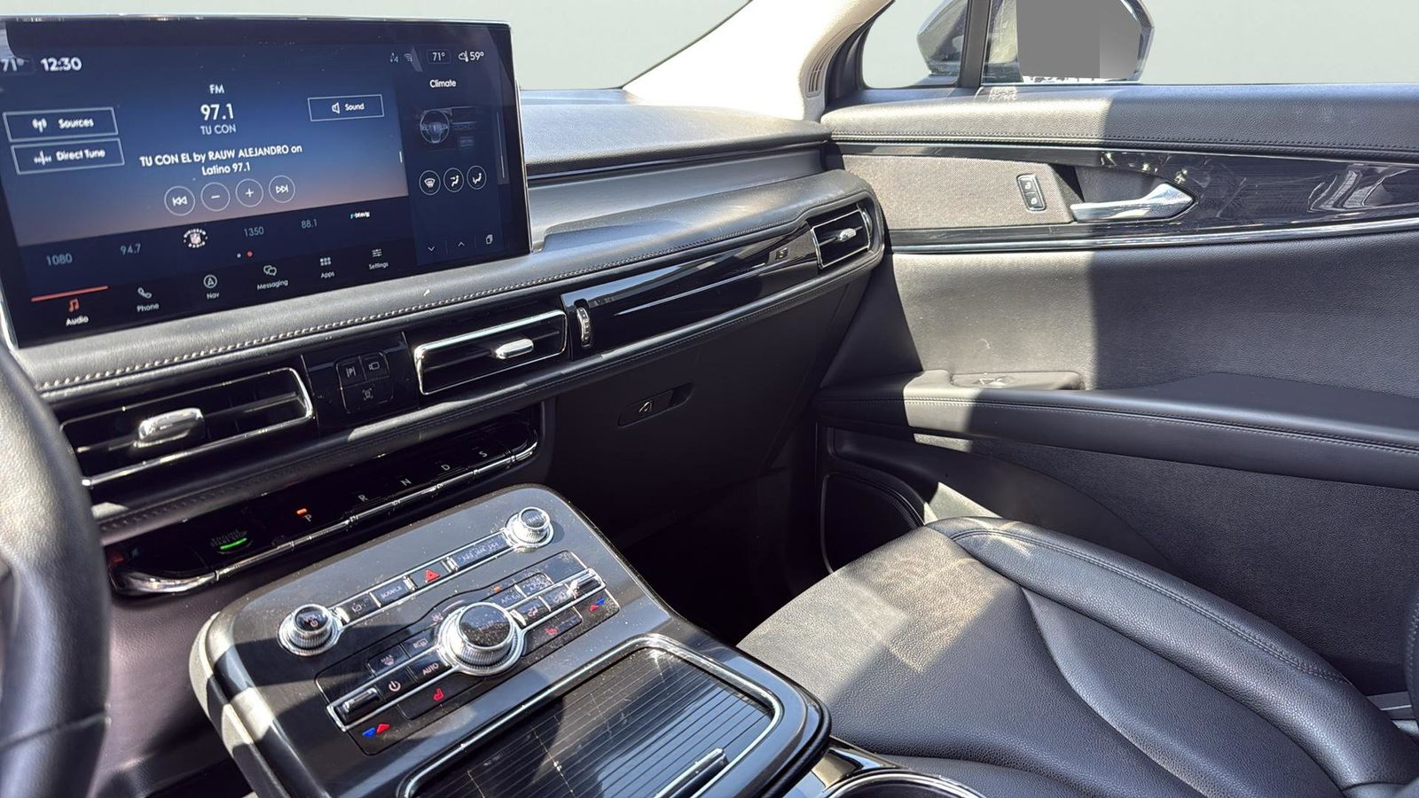 Used Car 2023 Lincoln Nautilus  Standard For Sale Under $30,000 In Austin, Texas