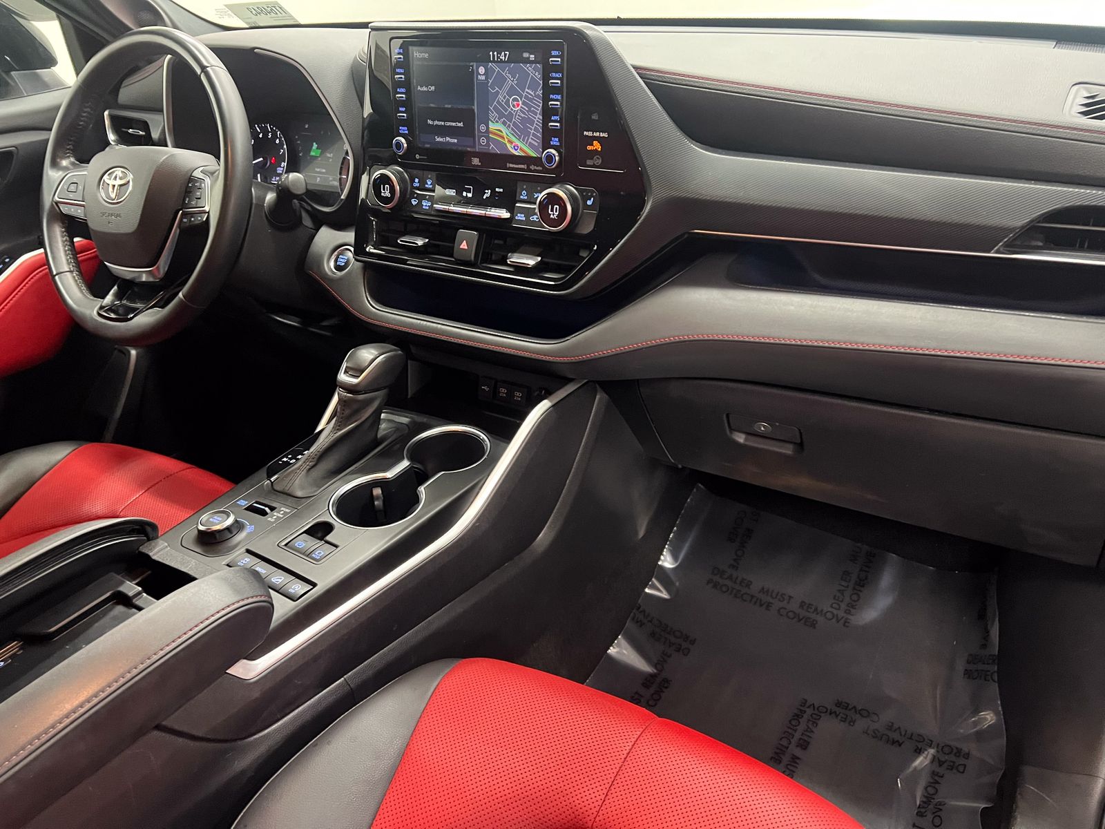 used 2021 Toyota Highlander car, priced at $33,688