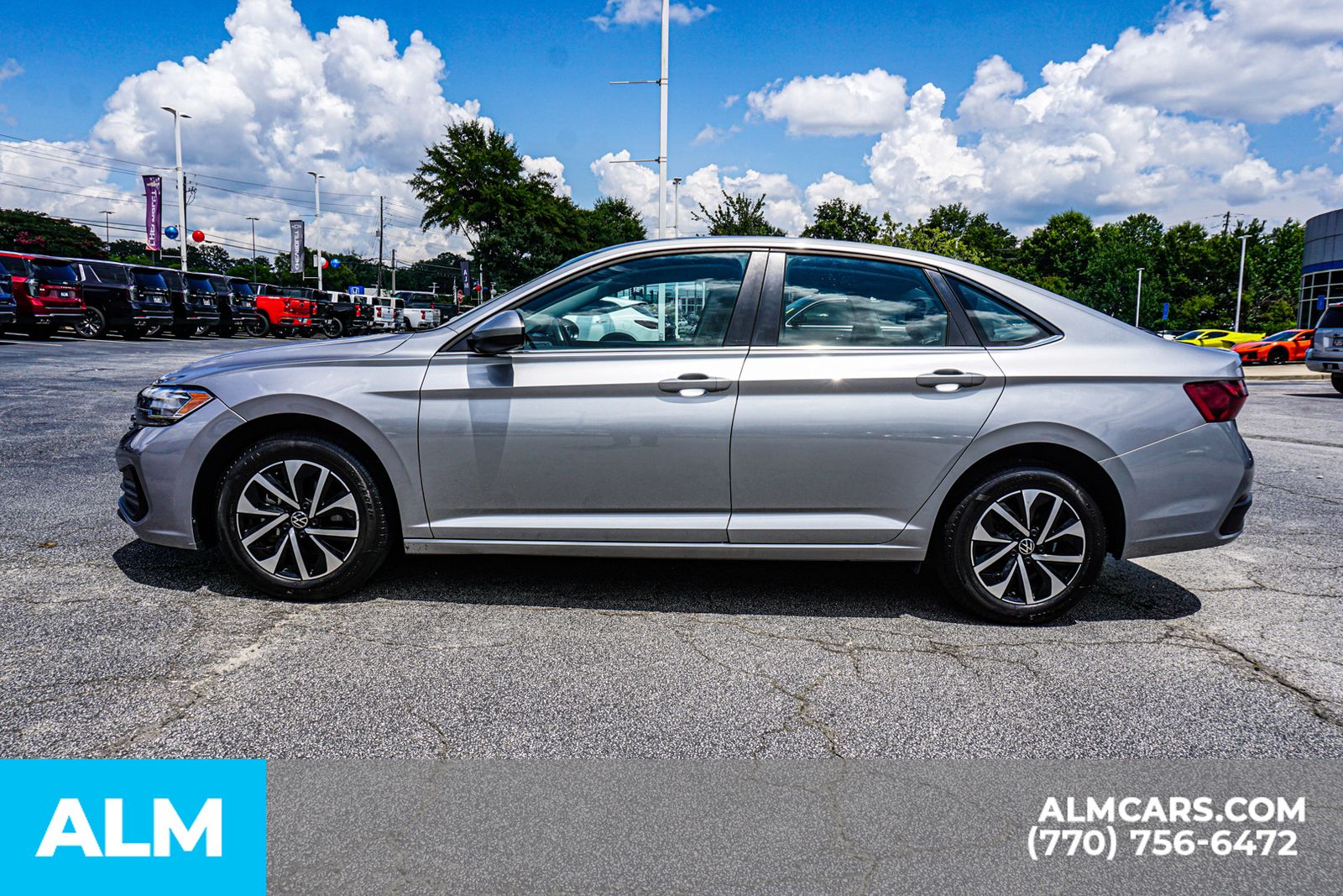 Used 2024 Gray Volkswagen 1.5T S image 9