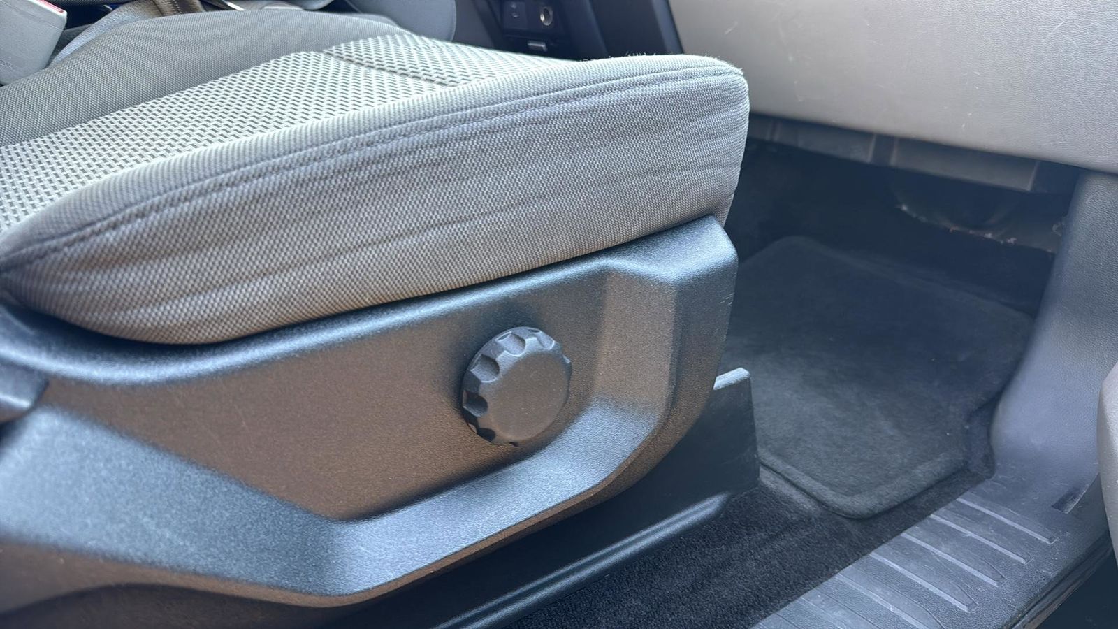 Used Car 2017 Ford F-150  Xlt For Sale Under $15,000 In Austin, Texas