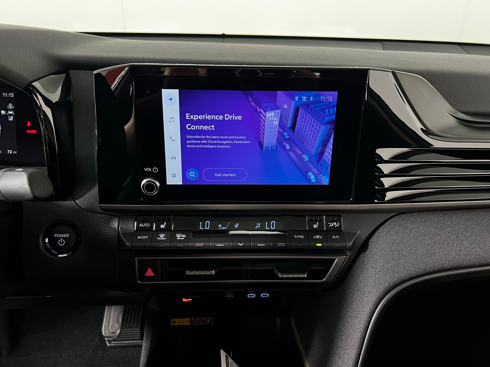2025 Toyota Camry LE 14