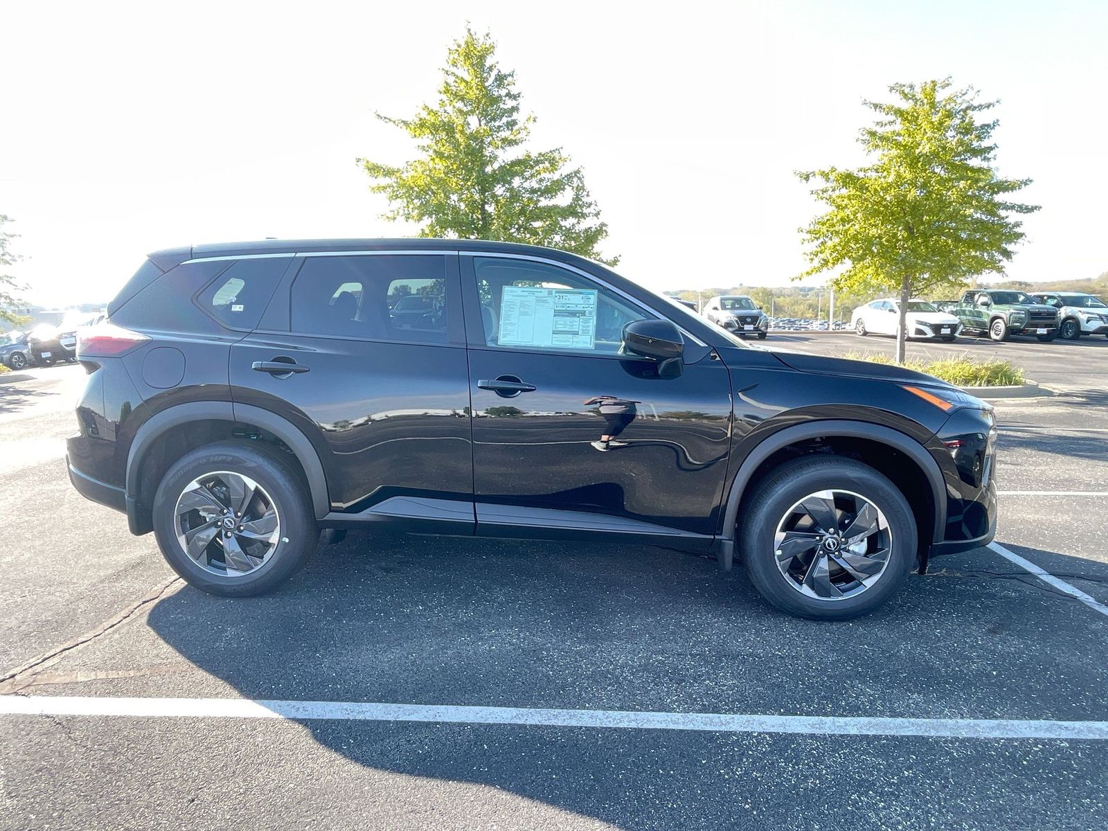 2025 Nissan Rogue SV 20