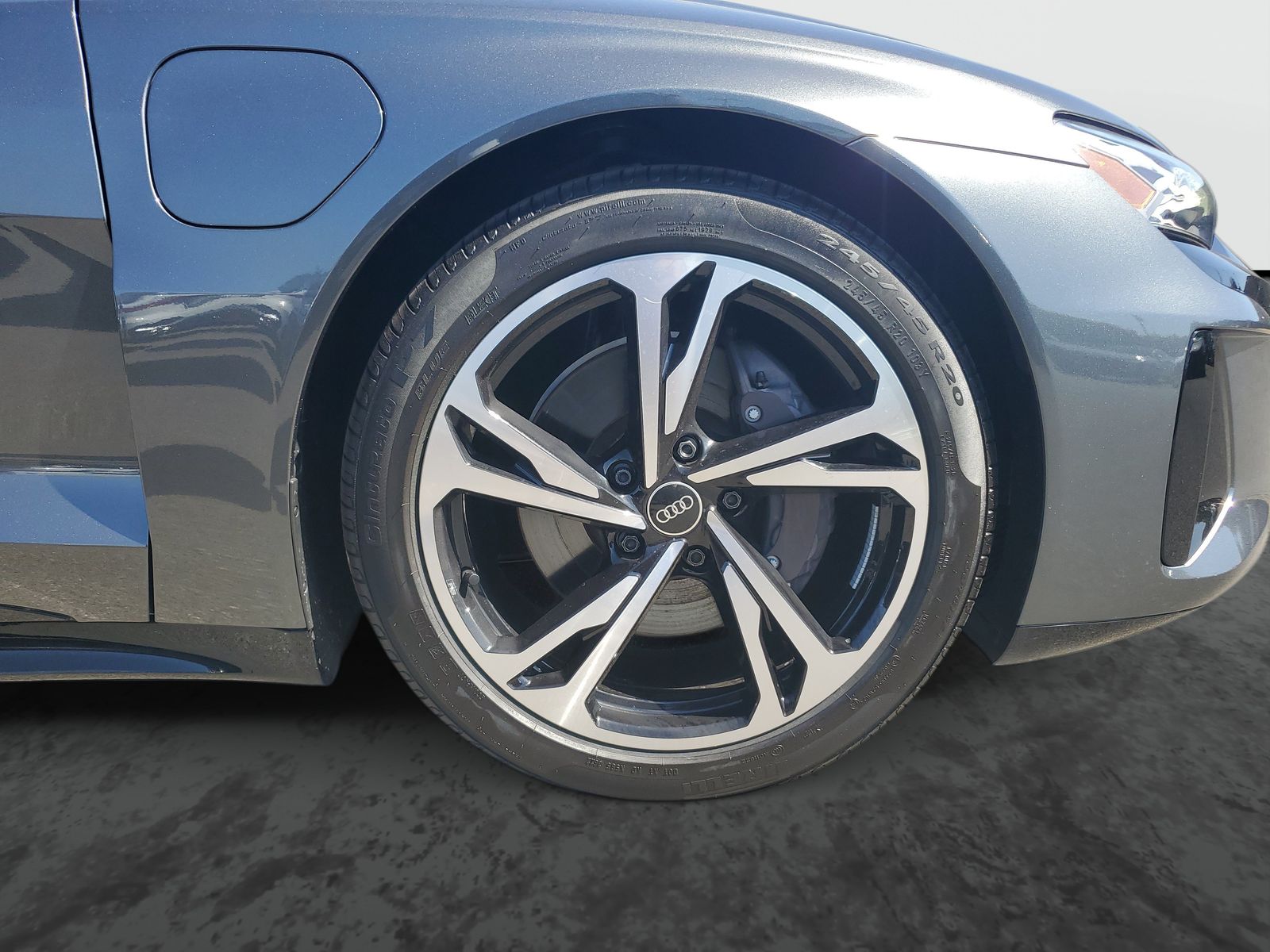 Vehicle photo
