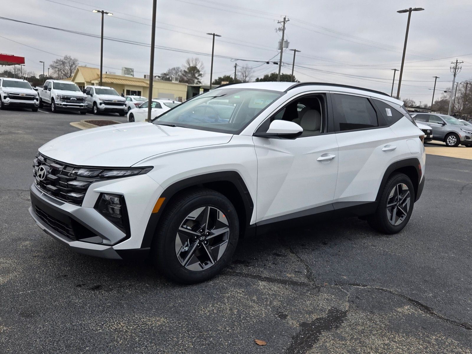 New 2026 White Hyundai SEL image 3