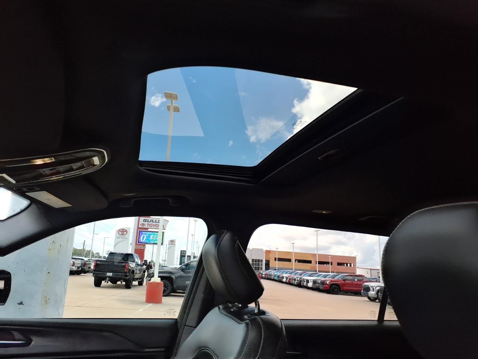 2023 Jeep Grand Cherokee L Altitude - 11