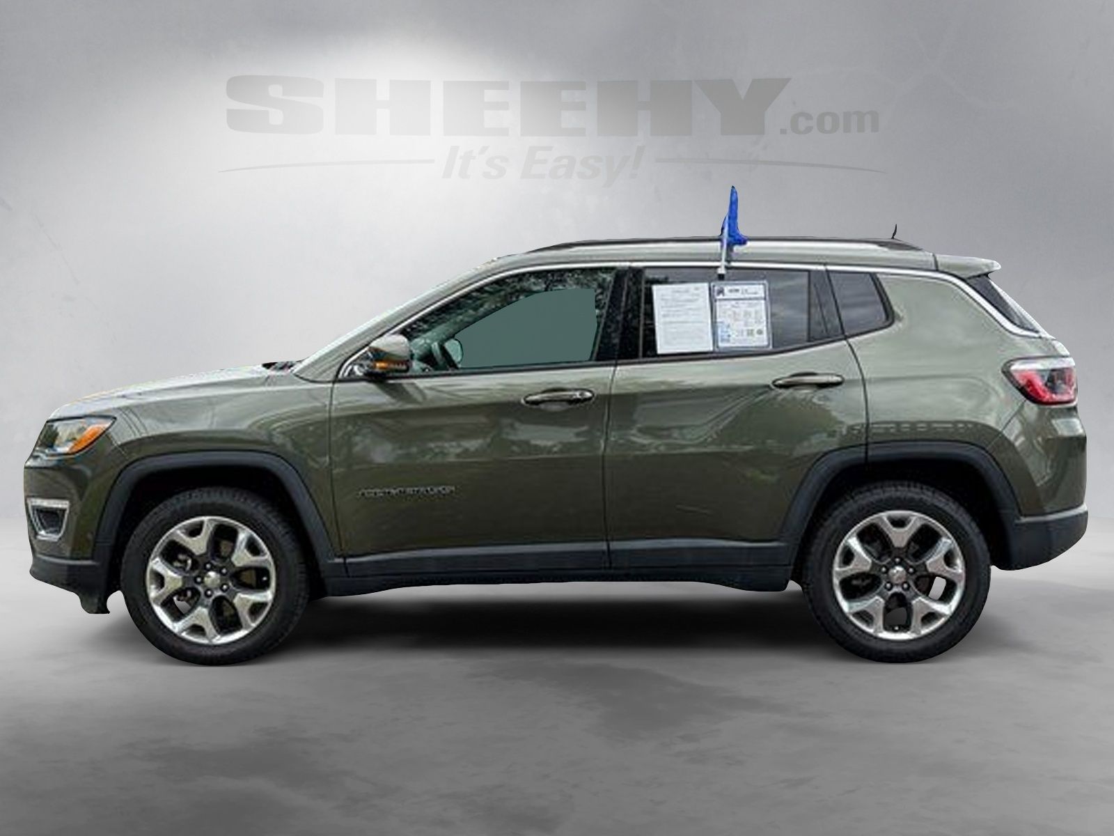 Used 2017 Olive Green Jeep Limited image 15
